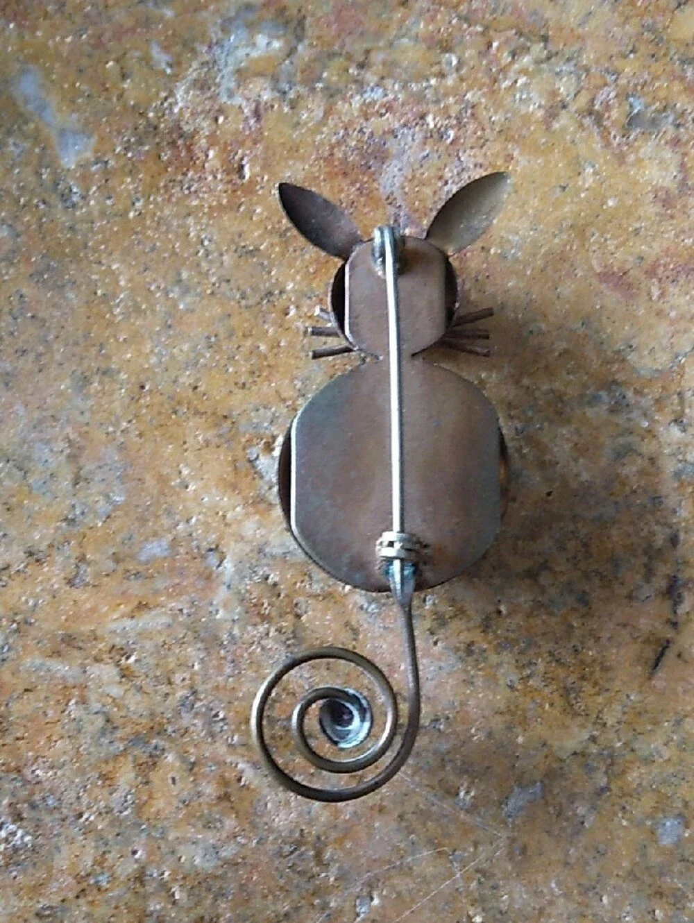 Vintage MCM Minimalist Brass Metal Cat Brooch